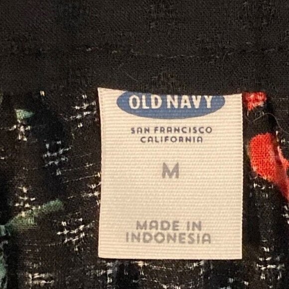 🔥 3/$15 🔥 Old Navy Sleeveless Tank Top Floral Lightweight Summer Cottage M - Picture 5 of 5